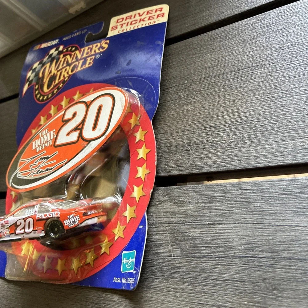 Winner's Circle NASCAR Tony Stewart #20 Home Depot 1:64 Diecast